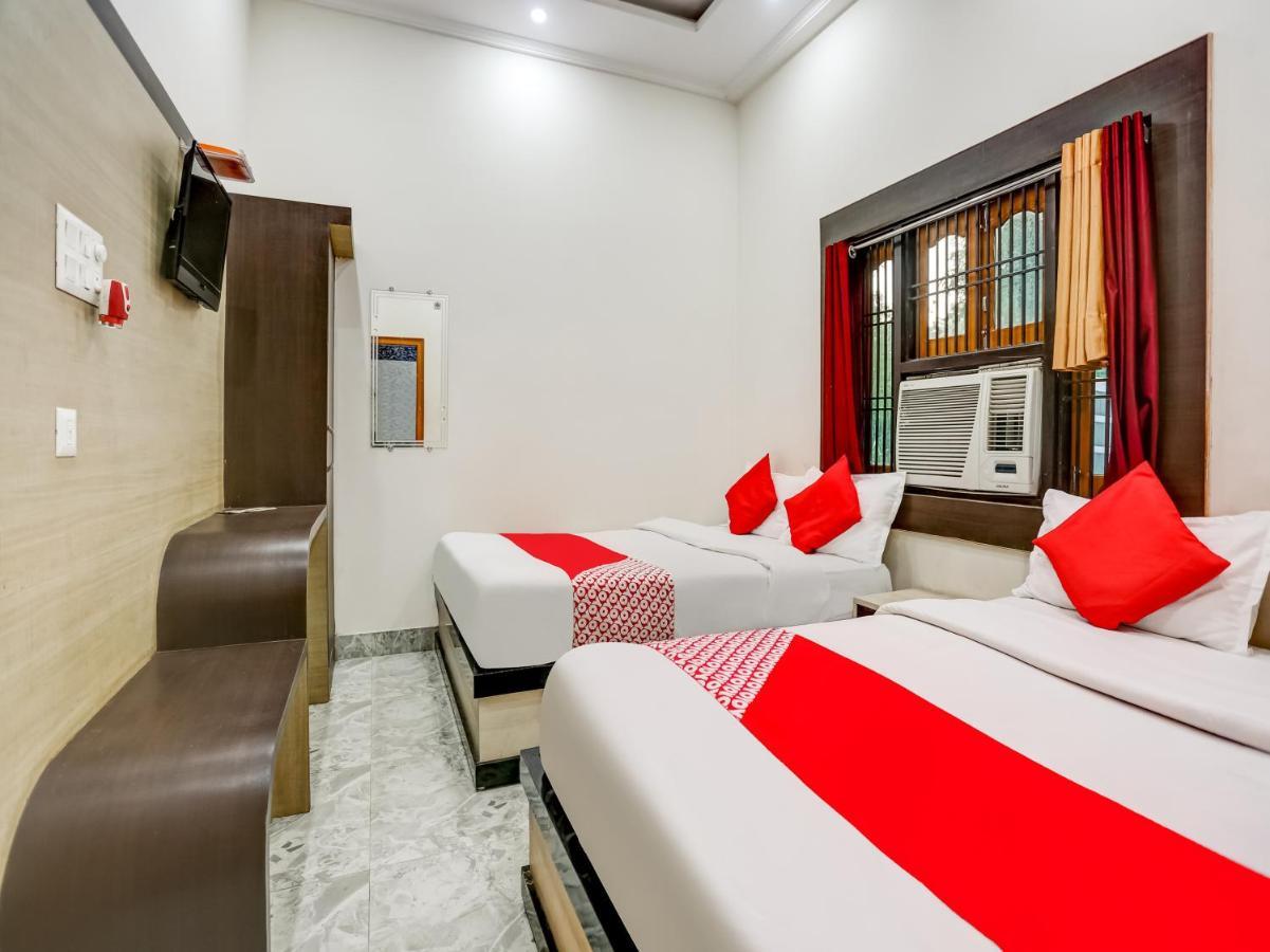 Oyo 75850 Vishwanath Guest House Bénarès Extérieur photo